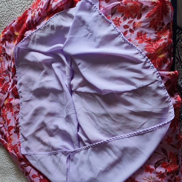 Skies Are Blue XS Semi Sheer Floral Metallic Tiered V-Neck Maxi Dress - Picture 10 of 16